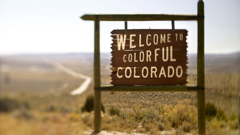 welcome to Colorado sign