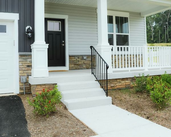 2 new construction.jpg