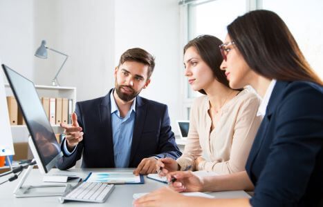 employee training on computer