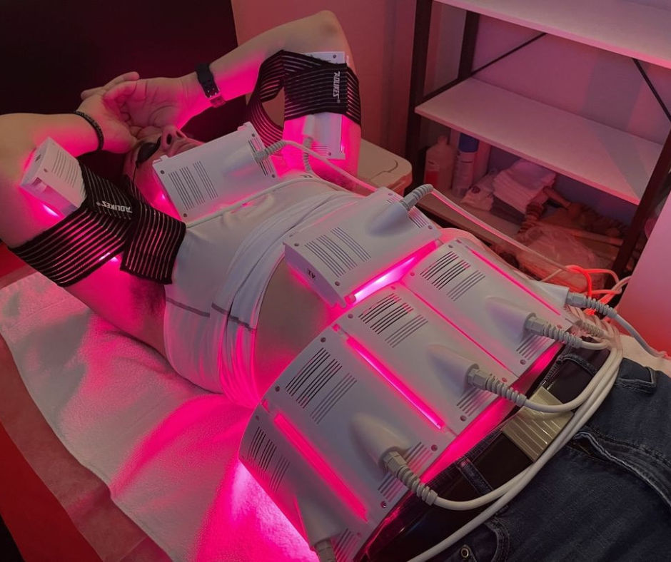 Non-Invasive Lipo Laser Treatment for Fat Reduction