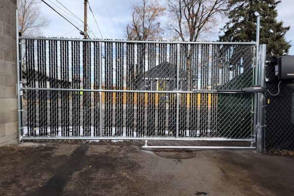 Custom fence - 1.jpg