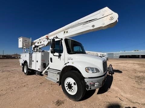 2019 Bucket Truck 1.jpg