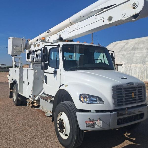 close-up of a bucket truck