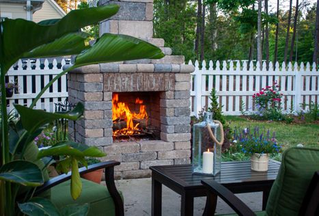 outdoor-patio-with-fireplace-2021-09-01-01-41-50-utc_orig.jpg