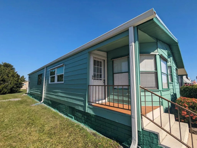 We are experienced in Mobile Home Painting imgi_27_pastprojects14-800h.jpg