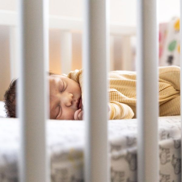 The Best Newborn Care Practices for New Moms and Dads1.jpg