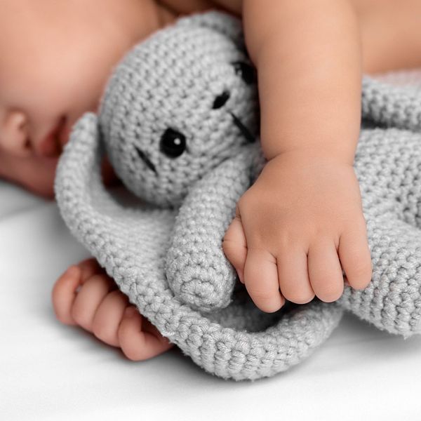 A baby sleep.