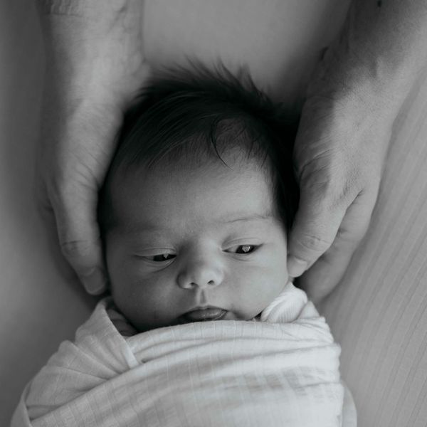 The Best Newborn Care Practices for New Moms and Dads3.jpg