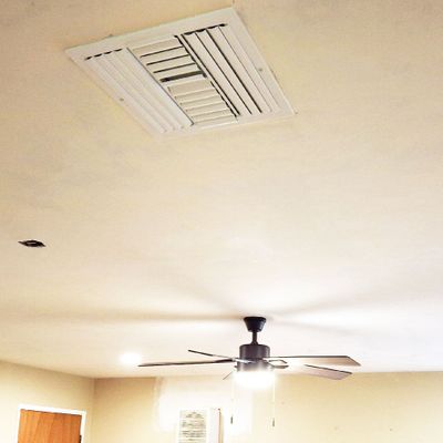 sagging-drywall-near-vent.jpg