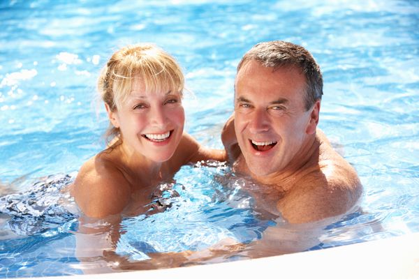 couple in swimming pool