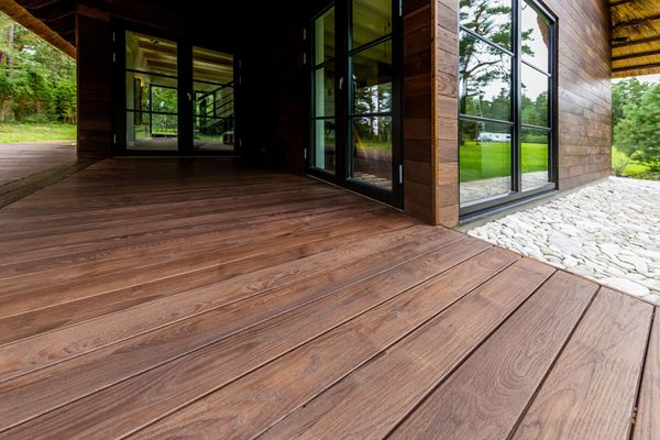 Thermory-Benchmark-thermo-ash-cladding-C20-decking-D45J.-Private-house-in-Saaremaa-Estonia.jpg