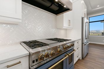 10-web-or-mls-3343 Danzante Bay Ct 10.jpg