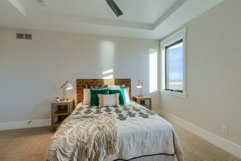 Bedroom 3b.jpg