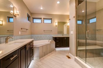 Master Bathroom.jpg
