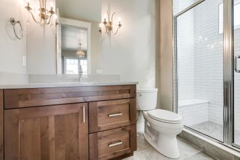 Bathroom 1.jpg