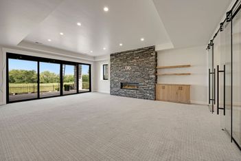 21-web-or-mls-3081 Heron Lakes Pkwy 22.jpg