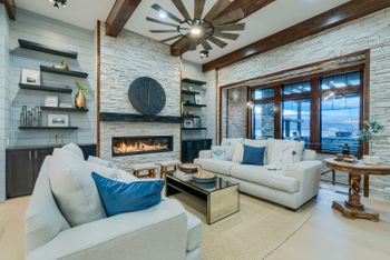 Living Room 4.jpg