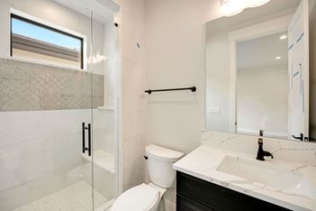 6-web-or-mls-3081 Heron Lakes Pkwy 6.jpg