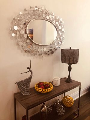 Entry way console table.jpg