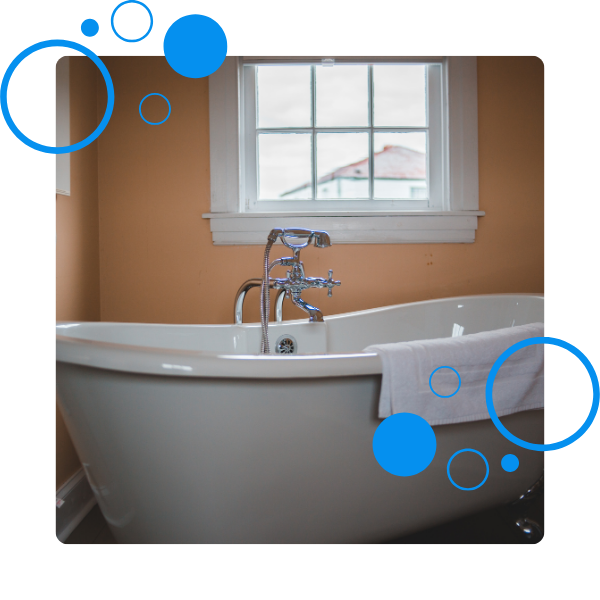 Free standing bathtub