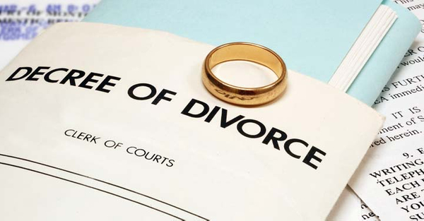 divorce decree.jpg