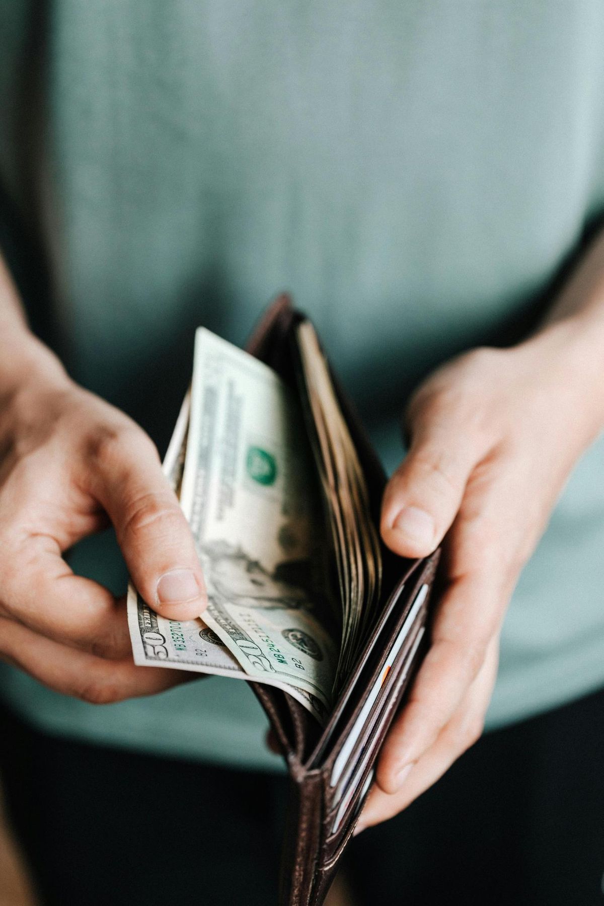 understanding-financial-responsibilities-who-pays-for-an-unattended-death-remediation-1751923040196.jpg