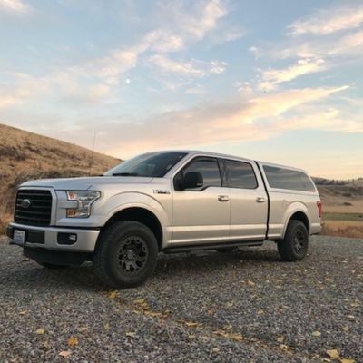 pick up truck with a bed cover