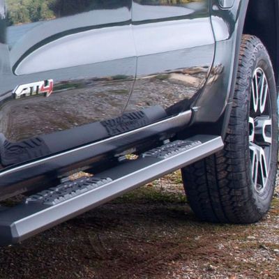 Nerf Bars Vs. Running Boards_ The Major Differences 3.jpg