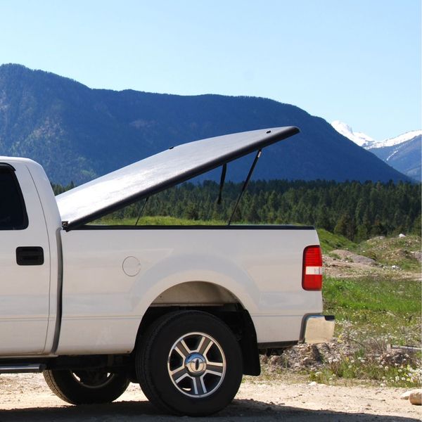 4 Must-Have Pickup Truck Accessories - 3.jpg