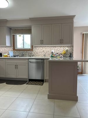 Presidents Blvd kitchen