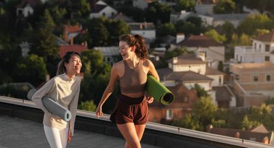 people-training-together.jpg