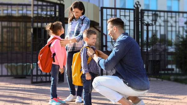 parents dropping off children at after school program