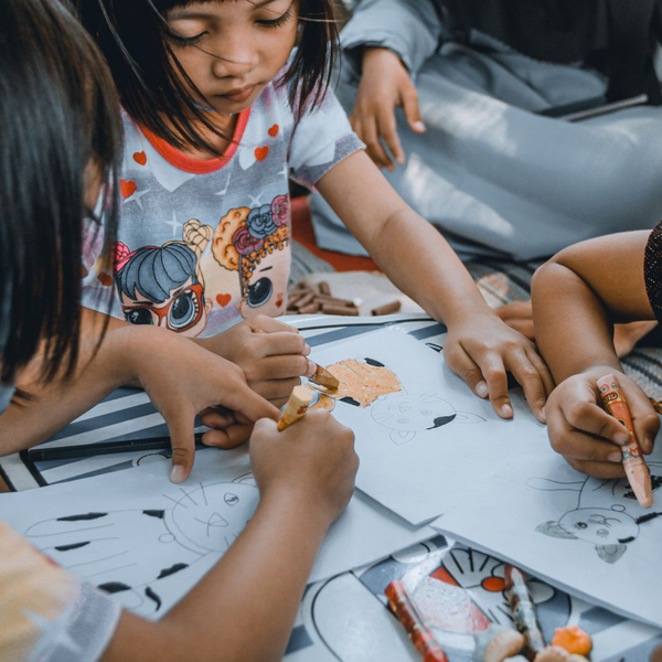 Toddlers coloring