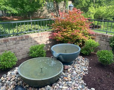 outdoor water bowls.jpg