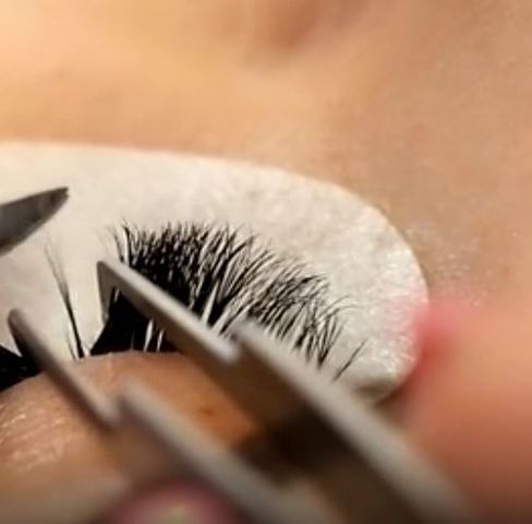 eyelash-extensions-austin.jpg