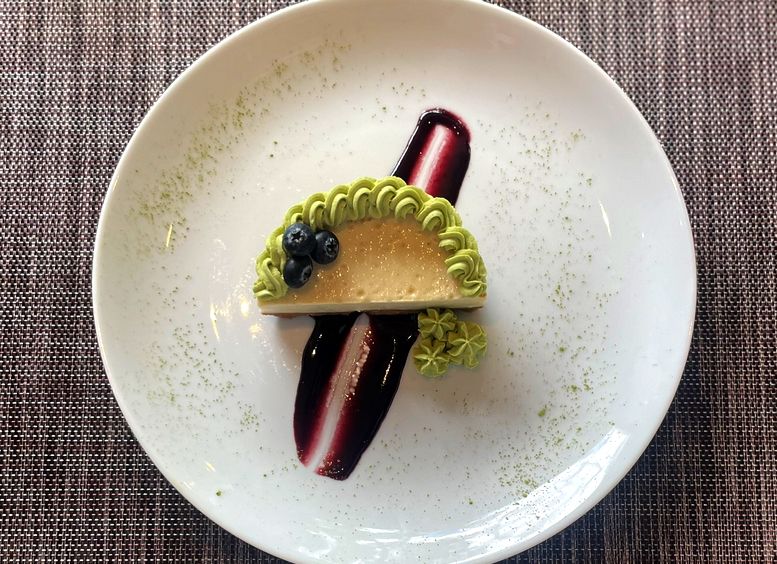 Macha Cheesecake.jpg