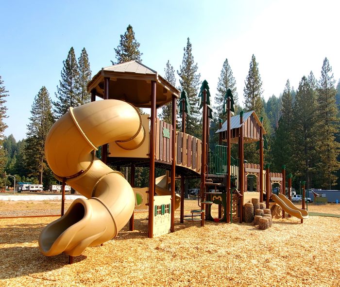Yosemite Lakes Playground 3.jpg