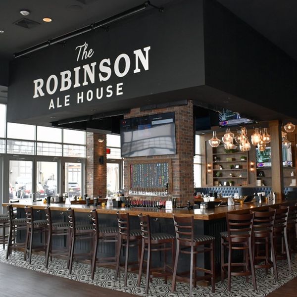 The Robinson Ale House interior