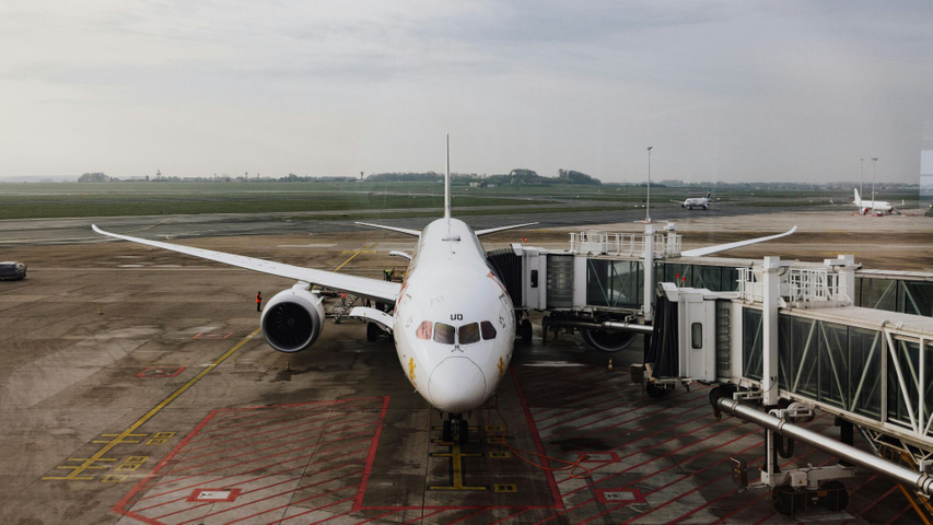 How the Omni Arm Helps MRO Facilities Meet Tight Turnaround Times - Hero.jpg