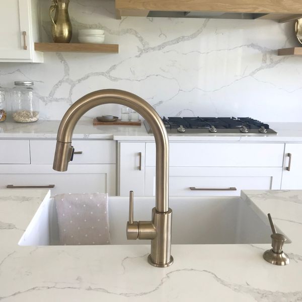 quartz countertop in kitchen