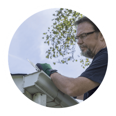 Professional Gutters Cleaning Services