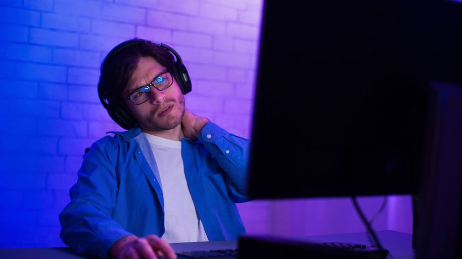 What Are the Benefits of Blue Light Blocking Glasses Hero.jpg