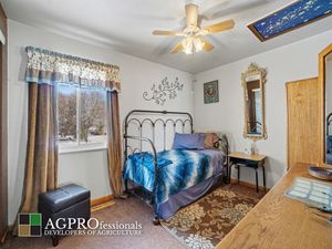 Tri Level Home in Mead (16).JPG