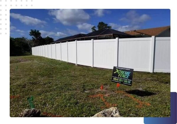 new vinyl fence