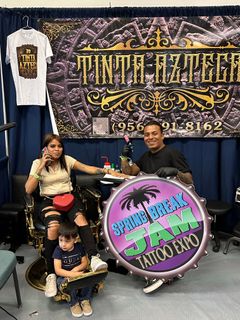 Tinta Azteca tattoo booth