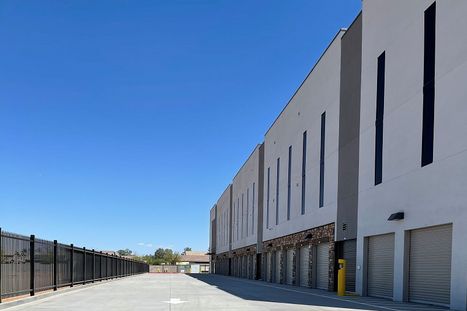287_1619043878_03_Ironwood_Exterior_800x533.jpg