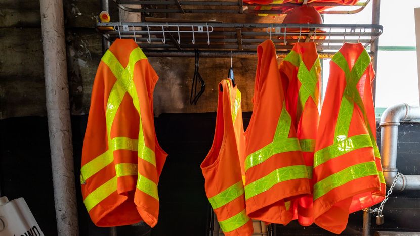 Ensuring Safety On Commercial Construction Sites - Featured Image.jpg
