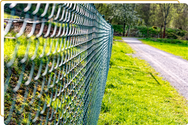 Chain Link Fence Installation.png