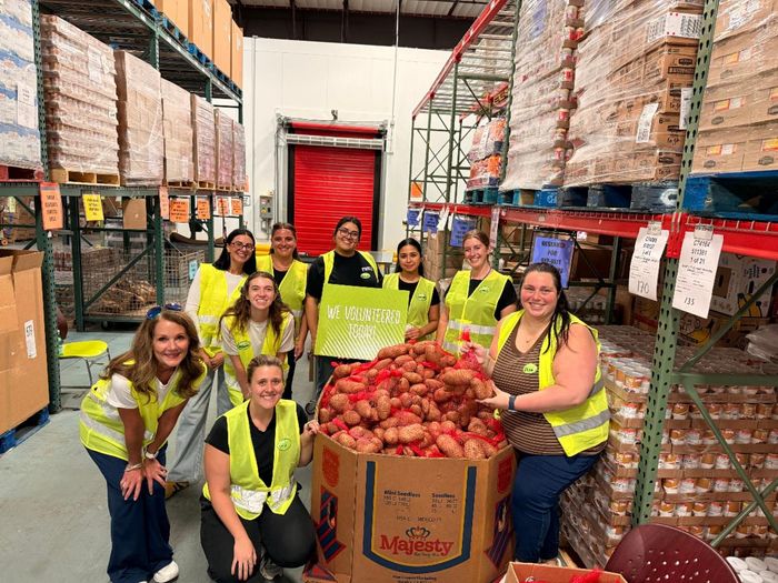 Food Shares Volunteering.jpeg