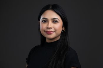 Ariana Vasquez Headshot.jpg